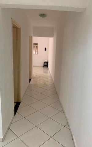 Casa para alugar com 175m², 2 quartos e 2 vagas Casa para alugar com 175m², 2 quartos e 2 vagasCorredor