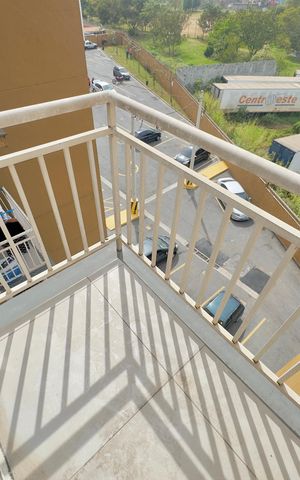 Apartamento para alugar com 82m², 2 quartos e 1 vaga Apartamento para alugar com 82m², 2 quartos e 1 vagaVaranda