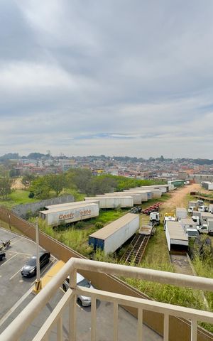 Apartamento para alugar com 82m², 2 quartos e 1 vaga Apartamento para alugar com 82m², 2 quartos e 1 vagaVaranda
