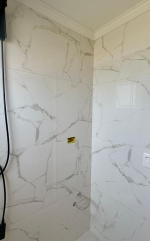Apartamento para alugar com 82m², 2 quartos e 1 vaga Apartamento para alugar com 82m², 2 quartos e 1 vagaBanheiro 2