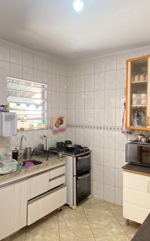 Casa à venda com 200m², 3 quartos e 1 vaga Casa à venda com 200m², 3 quartos e 1 vagaCozinha 2