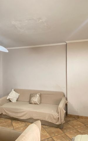 Casa à venda com 200m², 3 quartos e 1 vaga Casa à venda com 200m², 3 quartos e 1 vagaSala 1