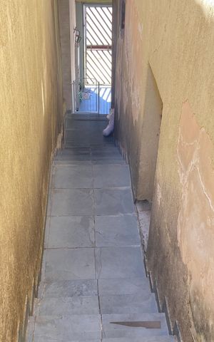 Casa à venda com 200m², 3 quartos e 1 vaga Casa à venda com 200m², 3 quartos e 1 vagaÁrea externa