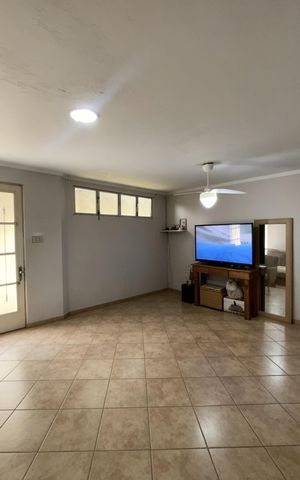 Casa à venda com 200m², 3 quartos e 1 vaga Casa à venda com 200m², 3 quartos e 1 vagaSala 1
