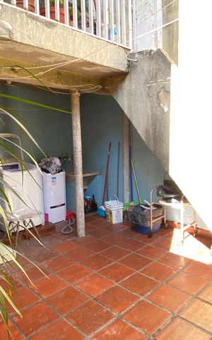Casa à venda com 200m², 3 quartos e 1 vaga Casa à venda com 200m², 3 quartos e 1 vagaÁrea de Serviço - Área externa