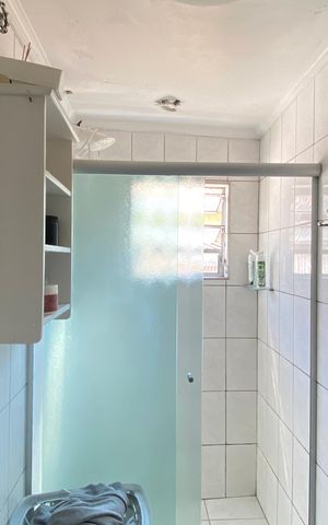 Casa à venda com 200m², 3 quartos e 1 vaga Casa à venda com 200m², 3 quartos e 1 vagaBanheiro 2