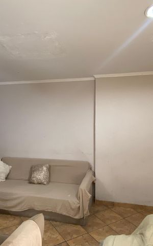Casa à venda com 200m², 3 quartos e 1 vaga Casa à venda com 200m², 3 quartos e 1 vagaSala 1