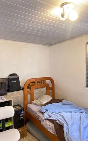 Casa à venda com 200m², 3 quartos e 1 vaga Casa à venda com 200m², 3 quartos e 1 vagaQuarto 2