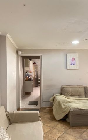 Casa à venda com 200m², 3 quartos e 1 vaga Casa à venda com 200m², 3 quartos e 1 vagaSala 1