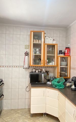 Casa à venda com 200m², 3 quartos e 1 vaga Casa à venda com 200m², 3 quartos e 1 vagaCozinha 2