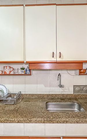 Apartamento para alugar com 130m², 3 quartos e 1 vaga