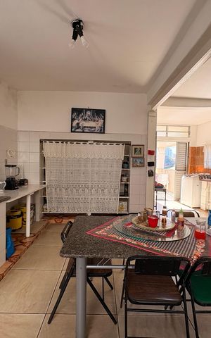Casa para alugar com 600m², 8 quartos e 2 vagas Casa para alugar com 600m², 8 quartos e 2 vagasCozinha