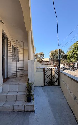 Casa para alugar com 600m², 8 quartos e 2 vagas Casa para alugar com 600m², 8 quartos e 2 vagasVaranda