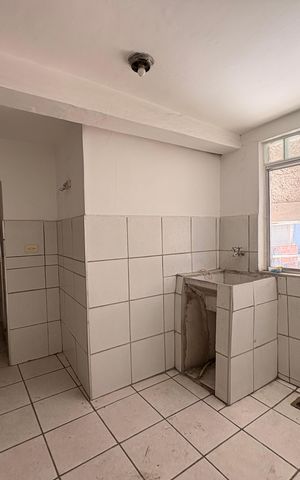 Casa para alugar com 600m², 8 quartos e 2 vagas Casa para alugar com 600m², 8 quartos e 2 vagasCasa 3 - Área de serviço