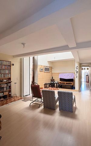 Casa para alugar com 600m², 8 quartos e 2 vagas Casa para alugar com 600m², 8 quartos e 2 vagasSala