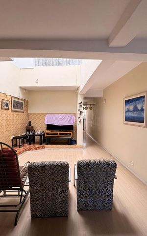 Casa para alugar com 600m², 8 quartos e 2 vagas Casa para alugar com 600m², 8 quartos e 2 vagasSala