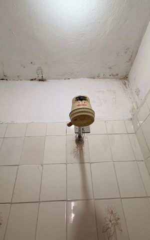 Casa para alugar com 600m², 8 quartos e 2 vagas Casa para alugar com 600m², 8 quartos e 2 vagasBanheiro suíte 1