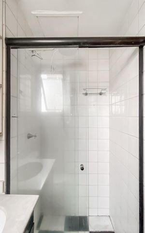 Apartamento para alugar com 50m², 2 quartos e 1 vaga Apartamento para alugar com 50m², 2 quartos e 1 vagaBanheiro
