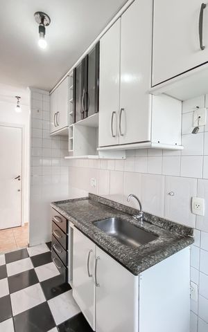 Apartamento para alugar com 50m², 2 quartos e 1 vaga Apartamento para alugar com 50m², 2 quartos e 1 vagaCozinha