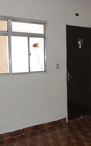 Casa para alugar com 70m², 2 quartos e 1 vagaSala