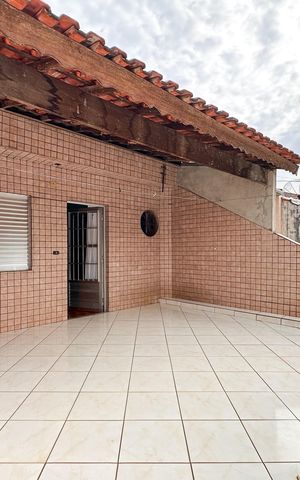Casa à venda com 222m², 3 quartos e 2 vagasSacada da Suíte 