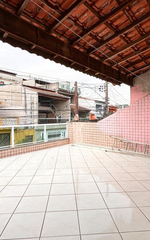 Casa à venda com 222m², 3 quartos e 2 vagasSacada da Suíte 