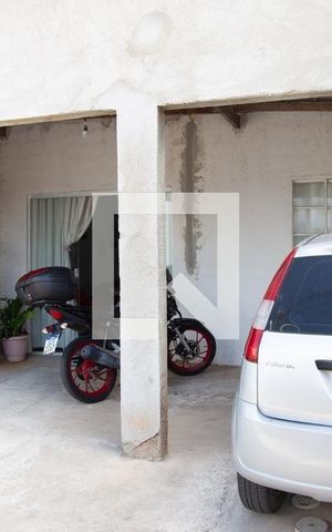 Casa de condomínio à venda com 150m², 3 quartos e 1 vaga Casa de condomínio à venda com 150m², 3 quartos e 1 vagaGaragem