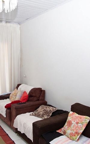 Casa de condomínio à venda com 150m², 3 quartos e 1 vaga Casa de condomínio à venda com 150m², 3 quartos e 1 vagaSala
