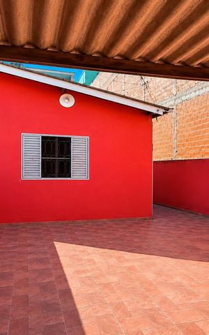 Casa à venda com 100m², 2 quartos e 2 vagasÁrea externa