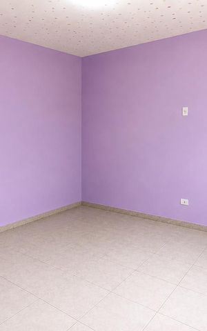 Casa à venda com 100m², 2 quartos e 2 vagasQuarto