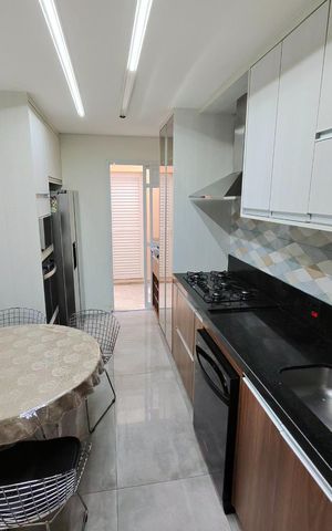 Casa de condomínio à venda com 97m², 3 quartos e 2 vagas Casa de condomínio à venda com 97m², 3 quartos e 2 vagasCozinha