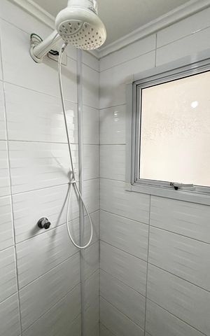 Apartamento à venda com 60m², 2 quartos e 1 vaga Apartamento à venda com 60m², 2 quartos e 1 vagaBanheiro da Suíte