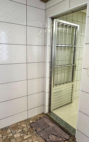 Casa para alugar com 175m², 5 quartos e 2 vagas Casa para alugar com 175m², 5 quartos e 2 vagasÁrea de Serviço