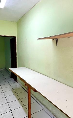 Casa para alugar com 175m², 5 quartos e 2 vagas Casa para alugar com 175m², 5 quartos e 2 vagasDespensa