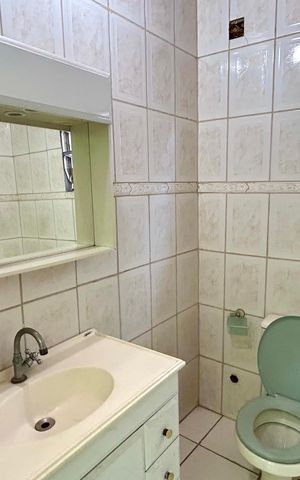 Casa para alugar com 175m², 5 quartos e 2 vagas Casa para alugar com 175m², 5 quartos e 2 vagasBanheiro 3