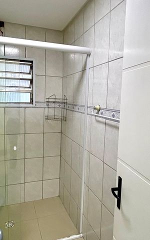 Casa para alugar com 175m², 5 quartos e 2 vagas Casa para alugar com 175m², 5 quartos e 2 vagasBanheiro 1