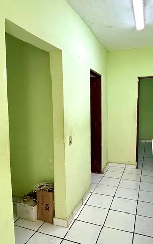 Casa para alugar com 175m², 5 quartos e 2 vagas Casa para alugar com 175m², 5 quartos e 2 vagasDespensa