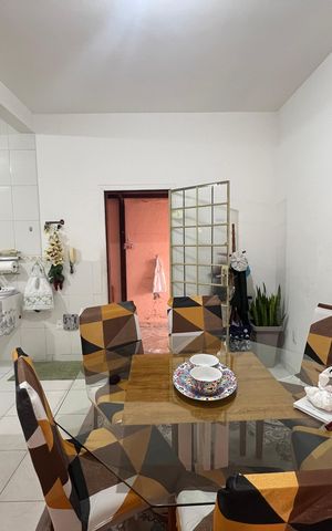 Casa à venda com 216m², 2 quartos e 2 vagas Casa à venda com 216m², 2 quartos e 2 vagasCopa