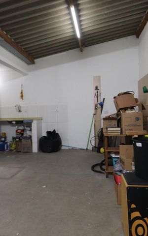 Casa para alugar com 110m², 1 quarto e 2 vagasCopa e Cozinha