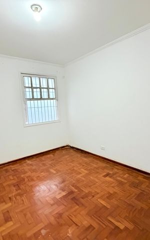 Casa para alugar com 100m², 2 quartos e 2 vagas Casa para alugar com 100m², 2 quartos e 2 vagasGaragem