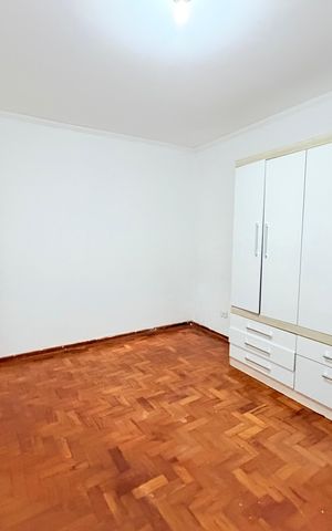 Casa para alugar com 100m², 2 quartos e 2 vagas Casa para alugar com 100m², 2 quartos e 2 vagasSuíte