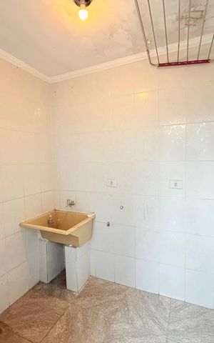 Casa para alugar com 100m², 2 quartos e 2 vagas Casa para alugar com 100m², 2 quartos e 2 vagasÁrea de serviço