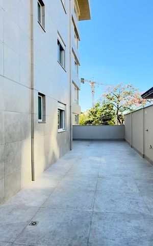 Apartamento à venda com 229m², 3 quartos e 3 vagas