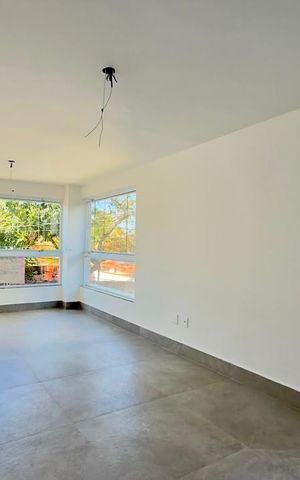Apartamento à venda com 229m², 3 quartos e 3 vagas