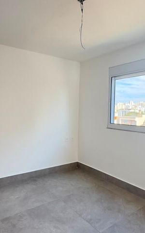Apartamento à venda com 163m², 3 quartos e 3 vagas