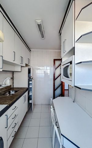 Apartamento à venda com 67m², 2 quartos e 1 vagaCozinha