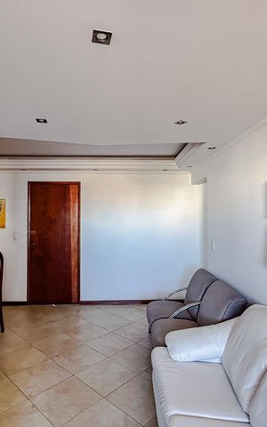Apartamento à venda com 67m², 2 quartos e 1 vagaSala