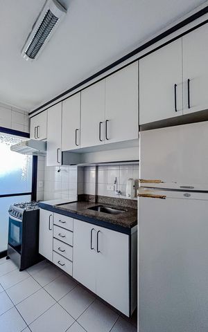 Apartamento à venda com 67m², 2 quartos e 1 vagaCozinha