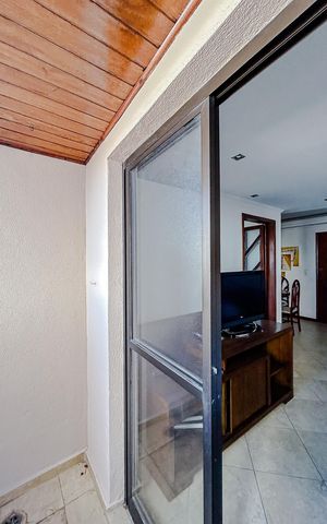 Apartamento à venda com 67m², 2 quartos e 1 vagaVaranda
