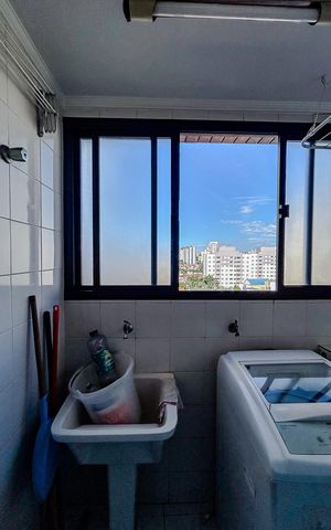 Apartamento à venda com 67m², 2 quartos e 1 vagaÁrea de Serviço